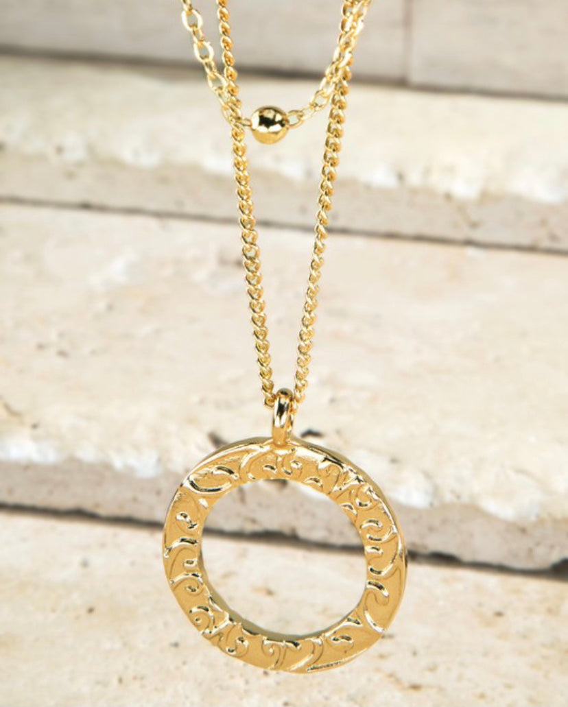 Hammered Pendant Necklace